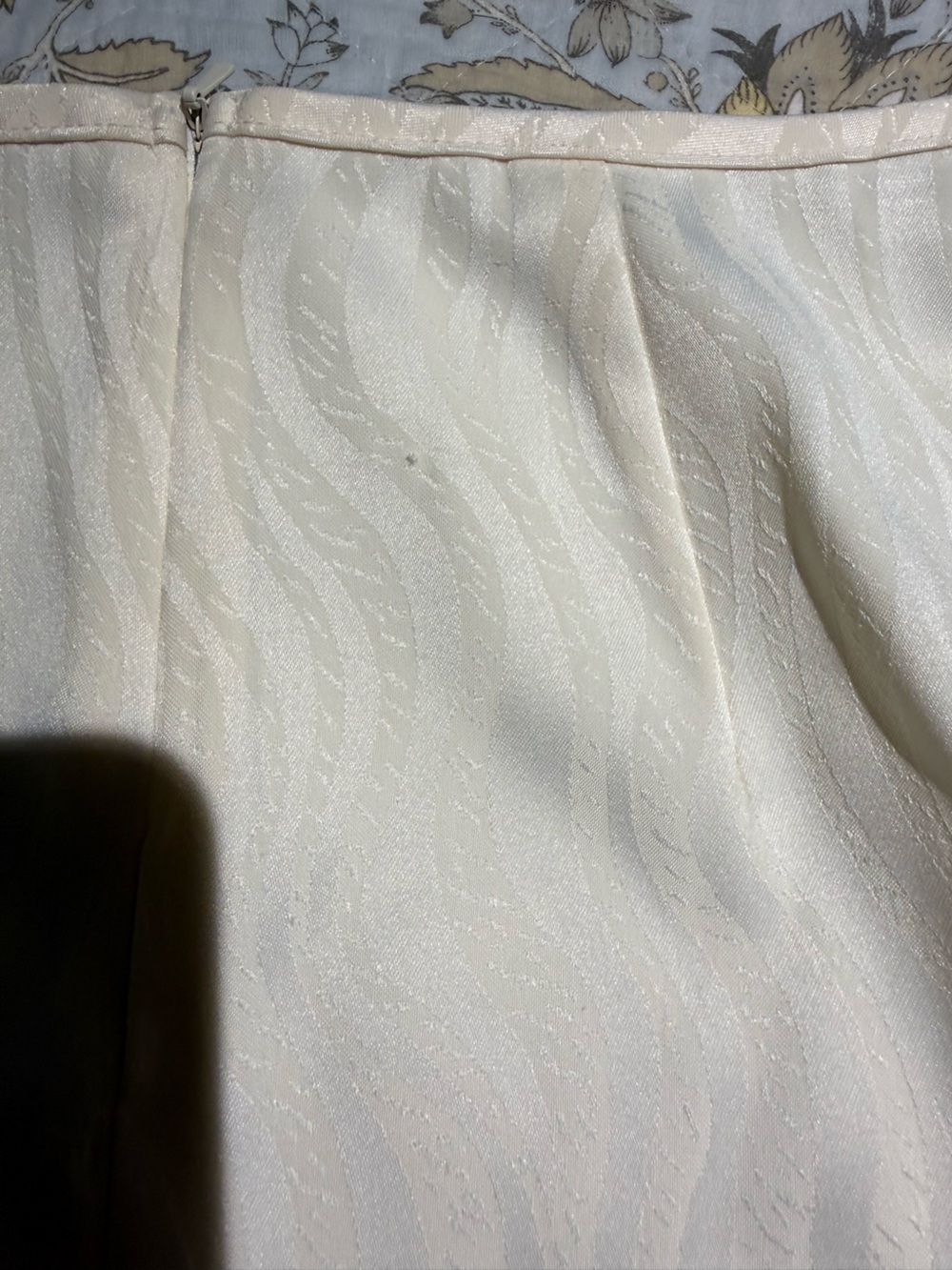 Ruby Rox Cream Textured Ruffle-Hem Blazer - Picture 9 of 14